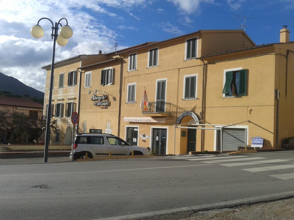Albergo Dei 10 Colori Procchio  Exterior photo